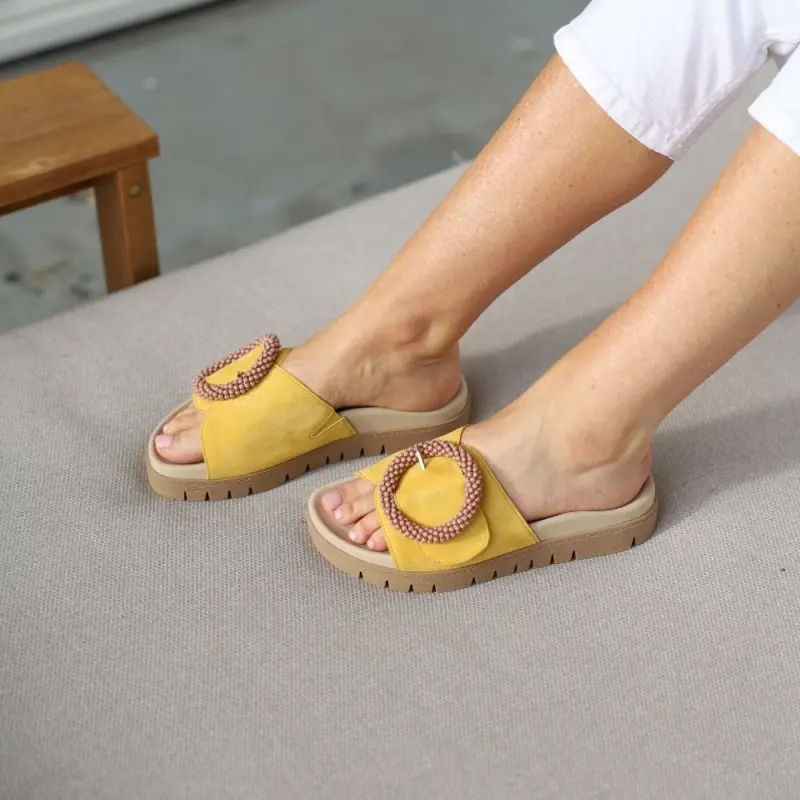 Gabor Slippers Geel