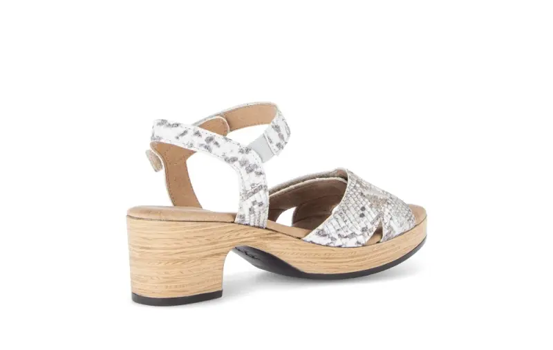 Gabor Sandalen Beige