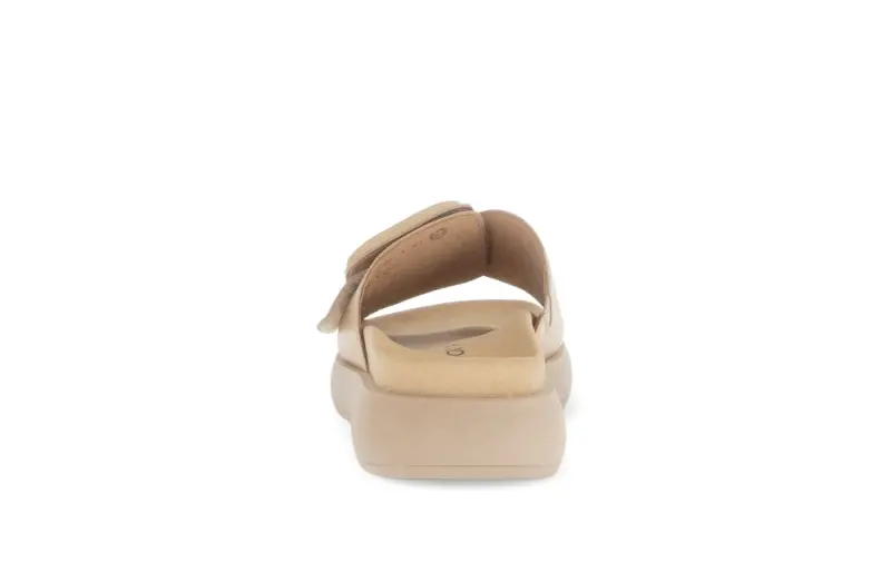 Gabor Slippers Goud