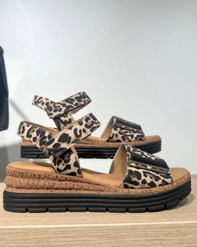 Gabor Sandalen Beige